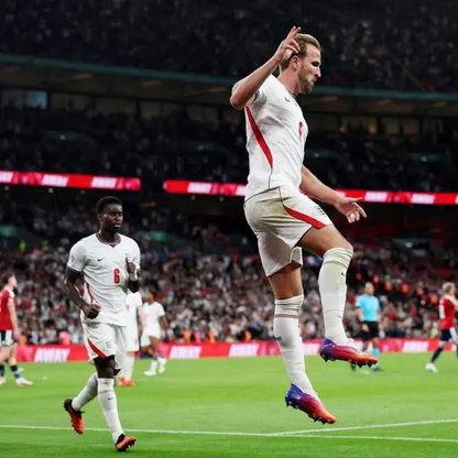 هاري كين يحتفل بتسجيل ثنائية في مباراة انجلترا والتشيك بدوري الامم الاوروبية - 6 اكتوبر 2026