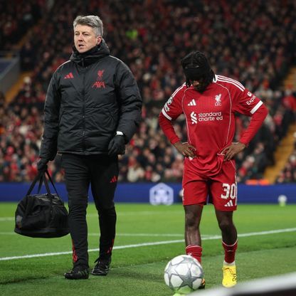 ضربة جديدة.. إصابة فريمبونغ تضع ليفربول في أزمة "دفاعية"