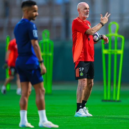 بيولي يثق بلاعبي النصر ويؤكد: الدوري السعودي صعب جداً