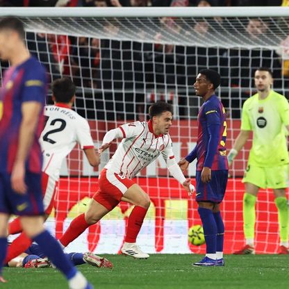 شاهد.. جيرونا يصعق برشلونة بهزيمة جديدة وريال مدريد يحتفظ بالصدارة