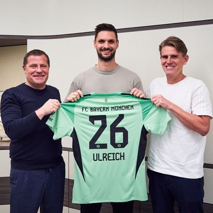 بايرن ميونيخ يمدد عقد الحارس أولرايش حتى 2026