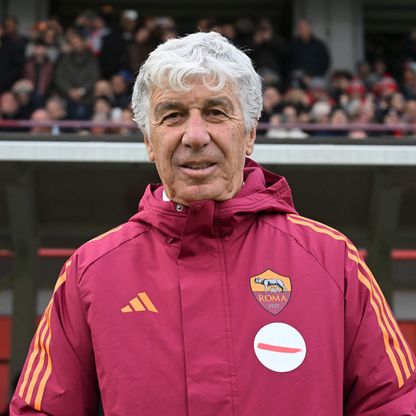 روما ينفرد بصدارة الدوري الإيطالي للمرة الأولى منذ 10 سنوات