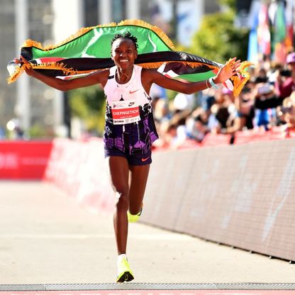 المنشطات توقف حاملة الرقم القياسي العالمي للماراثون 3 أعوام