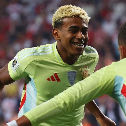 لامين يامال: لا أحلم بكرة ذهبية واحدة.. بل بالعديد منها