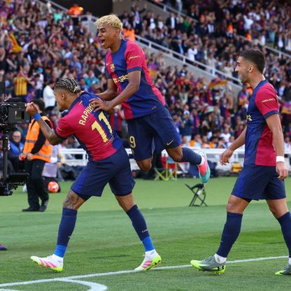 برشلونة "ملك الريمونتادا" يصدم ريال مدريد برباعية ويلامس لقب الليغا