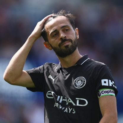 برناردو سيلفا يضع حداً لرحلته مع مانشستر سيتي