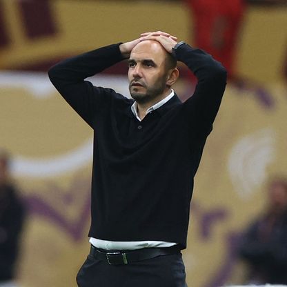 وليد الركراكي "مرهق" وقد يرحل عن المغرب إلى الدوري السعودي