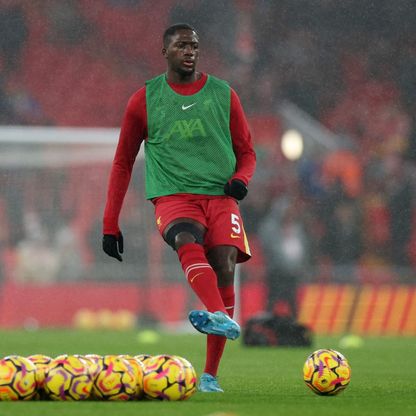 ليفربول يراقب مدافع بايرن ميونيخ لتعويض كوناتي