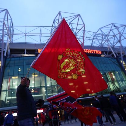 انخفاض أسهم مانشستر يونايتد بعد خسائر صافية في الربع الأول من العام