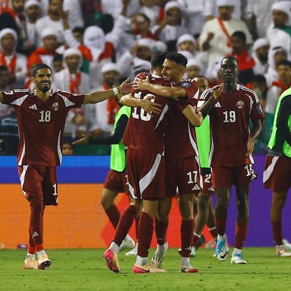 قطر تتجاوز الإمارات بثنائية وتتأهل إلى كأس العالم 2026