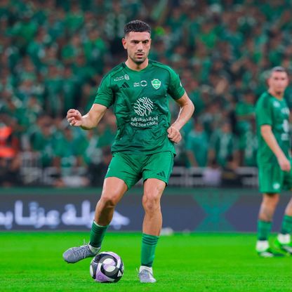 ضربة فنية قبل القمة.. يايسله يستبعد 3 لاعبين من قائمة الأهلي