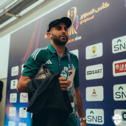 رياض محرز لاعب الأهلي قبل مواجهة القادسية في نصف نهائي كأس السوبر السعودي - 20 أغسطس 2025
