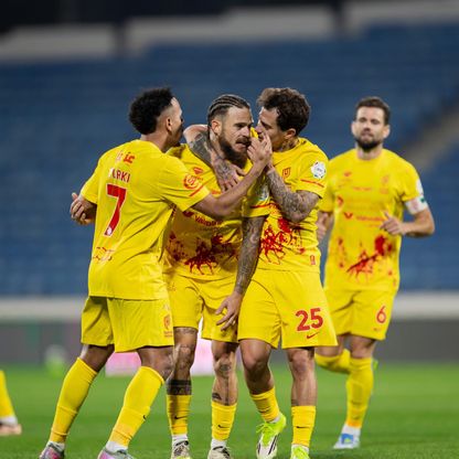 شاهد.. القادسية يبتعد أكثر عن المنافسة بتعادل مخيب مع ضمك