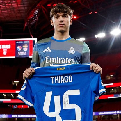 "يتحلى بسرعة فائقة".. مدرب ريال مدريد يتغنى بالموهوب المغربي