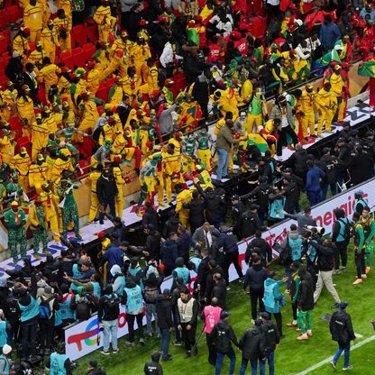 ملك المغرب يعفو عن المشجعين السنغاليين.. ودكار تثمّن "بادرته الكريمة"