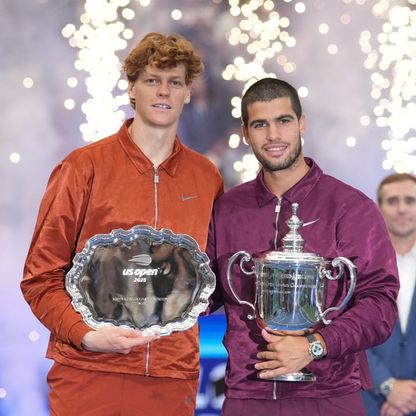 ألكاراز يمازح سينر بعد لقب بطولة أميركا: أراك أكثر من عائلتي