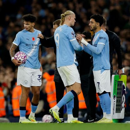 هل يرحل عمر مرموش قريباً عن مانشستر سيتي؟