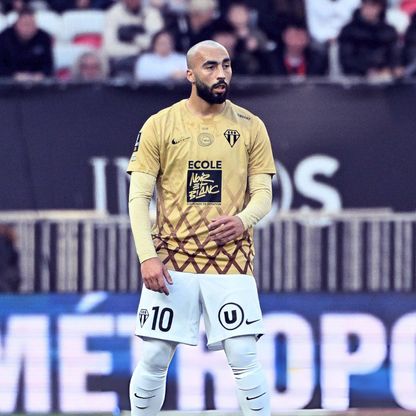 ليون "يتفق" مع حيماد عبدلي ويتفاوض مع أنجيه لحسم الصفقة في يناير