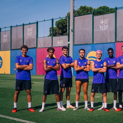 حمزة عبد الكريم بديلاً بتشكيلة برشلونة أمام إلتشي في الدوري الإسباني