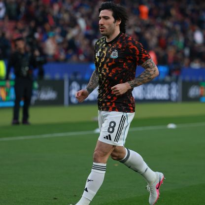 خبر سار لإيطاليا.. الفحوصات تبدد المخاوف حول إصابة تونالي قبل ملحق المونديال