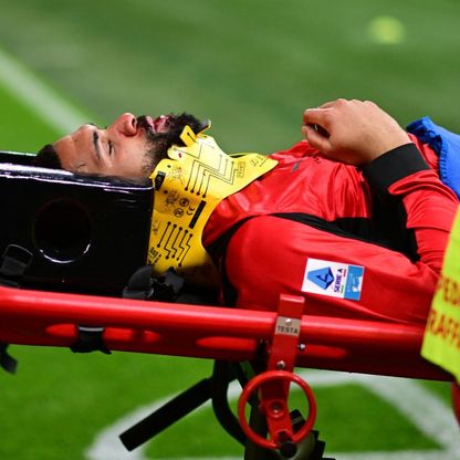 لاعب ميلان يخضع لجراحة في الفك.. وشكوك حول لحاقه بكأس العالم