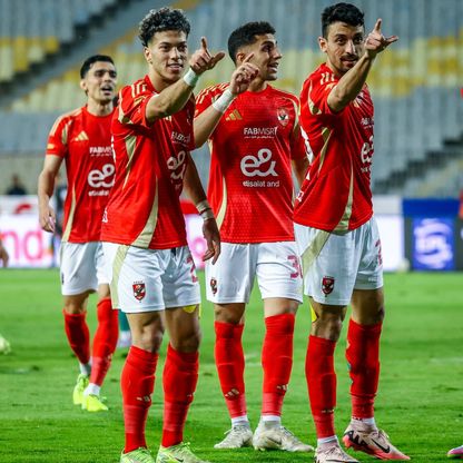 الأهلي مهدد بفقدان 5 لاعبين أمام الزمالك في قمة الدوري المصري