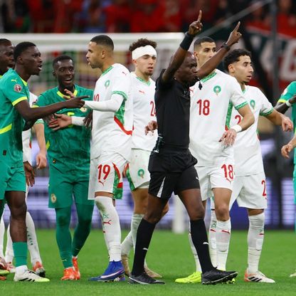 المغرب والسنغال "بطلا إفريقيا" يعسكران جنباً إلى جنب في كأس العالم