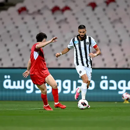 يانيك كاراسكو جناح الشباب خلال لقاء الوحدة بكأس ملك السعودية - 16 أغسطس 2026