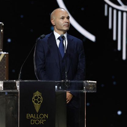 أندريس إنييستا أسطورة إسبانيا قد يتولّى منصباً في الاتحاد المغربي لكرة القدم