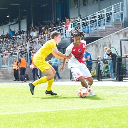 نيوم يقترب من خطف جوهرة موناكو من بين أنياب أندية أوروبا