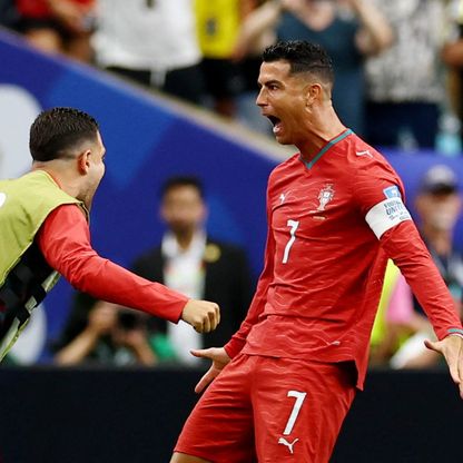 شاهد.. رونالدو يعيد التوازن للبرتغال بفوز ساحق على أوزبكستان
