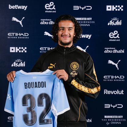 أيوب بوعدي "الذكي كروياً" ينضمّ لمانشستر سيتي حتى 2031
