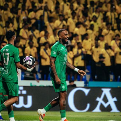 إيفان توني يطارد رقماً تاريخياً مع الأهلي في دوري روشن السعودي