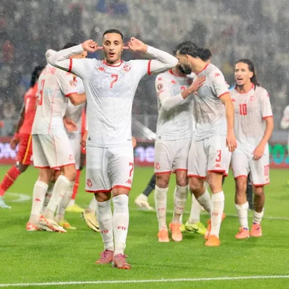 إلياس عاشوري لاعب تونس يحتفل بهدفه الأول أمام أوغندا في كأس الأمم الإفريقية - 23 ديسمبر 2025