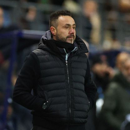 تفاقم أزمة المدرب دي زيربي مع مارسيليا بعد خماسية الكلاسيكو