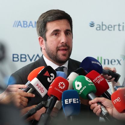 ريكيلمي يلمح لخسارته الانتخابات أمام بيريز: ريال مدريد هو من فاز