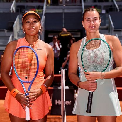 سابالينكا تنتفض على أوساكا لتبلغ ربع النهائي في مدريد للتنس