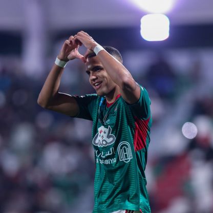 رحل جيرارد فعادت الانتصارات.. الاتفاق يهزم الشباب بثلاثية