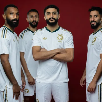 القميص الأبيض للمنتخب السعودي الخاص بكأس العالم 2026 - 23 مارس 2026