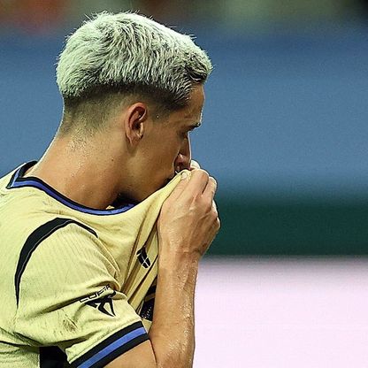 أول تعليق من غافي لاعب برشلونة بعد جراحة الركبة