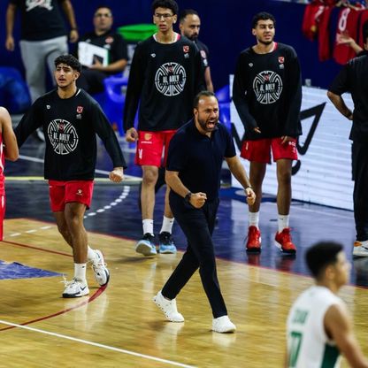 الأهلي يحصد لقباً دون استلام الكأس والمنافس ذهب "لتناول العشاء"