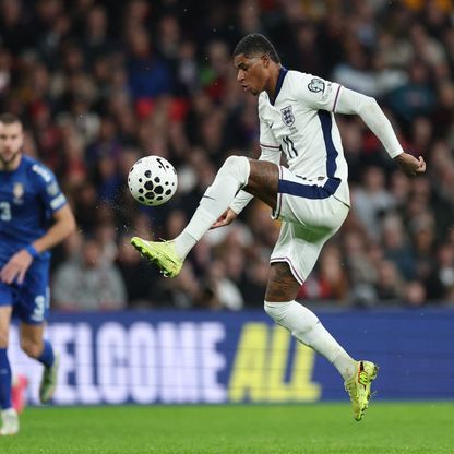 رغم تألقه.. برشلونة متردد بشأن التعاقد مع ماركوس راشفورد