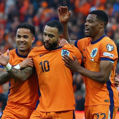 كومان يمنح ديباي فرصة كتابة التاريخ مع هولندا