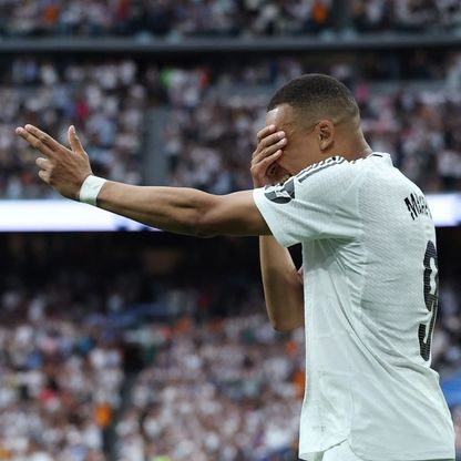 كيليان مبابي يغادر المستشفى ويعود إلى مقر تدريبات ريال مدريد