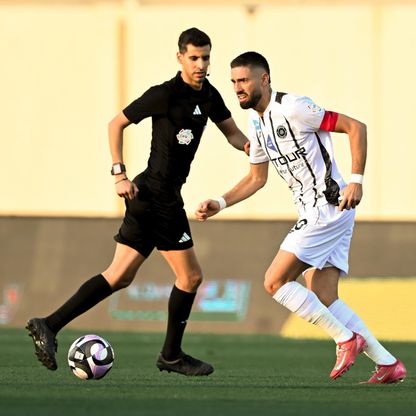 يانيك كاراسكو يحسم مستقبله مع الشباب رغم اهتمام روما