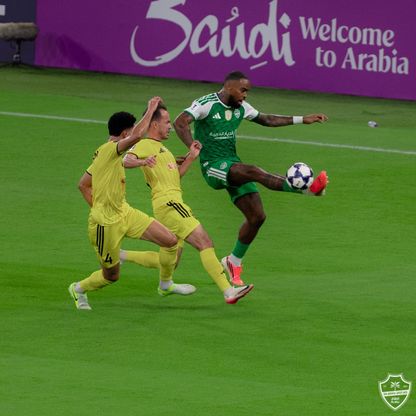 صلاح ونخبة آسيا.. مواعيد مباريات اليوم الإثنين 26 أكتوبر 2026