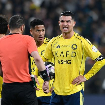 كريستيانو رونالدو بين الأسوأ في مباراة النصر والشباب.. فمن الأفضل؟