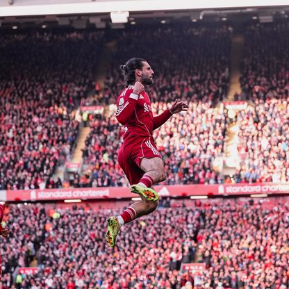 سوبوسلاي يهدّد رقماً مميزاً لبيكهام في الركلات الحرة بالدوري الإنجليزي