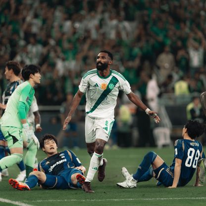 سالم الدوسري وفراس البريكان مرشحان لجائزة أفضل لاعب آسيوي