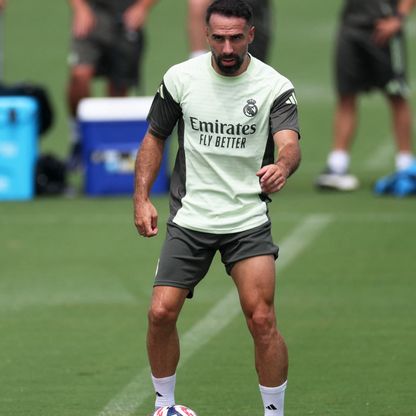 ريال مدريد يعلن إصابة كارفاخال.. و"شكوك" حول لحاقه بالكلاسيكو